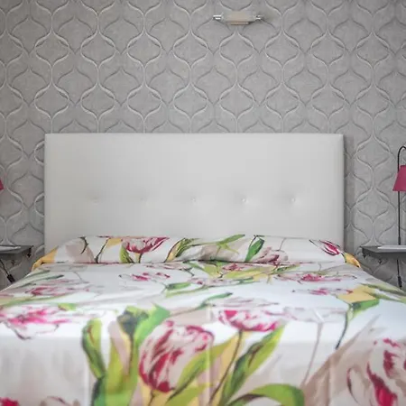 ベッド・アンド・ブレックファスト Al Lunario ケラスコ