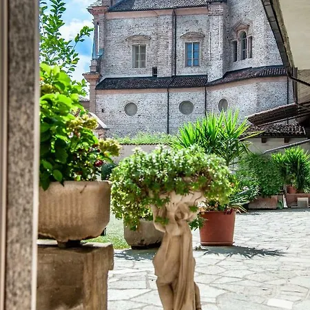 Bed & Breakfast Al Lunario Cherasco