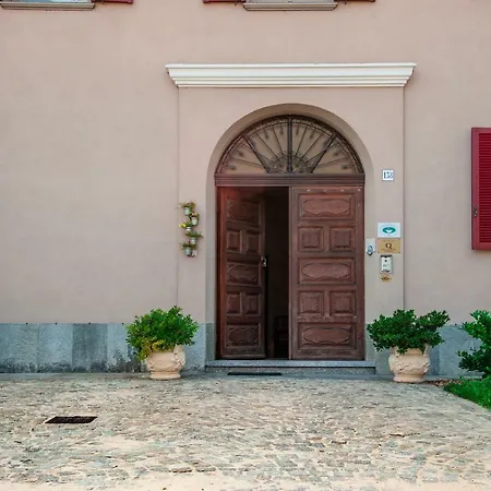 Al Lunario Bed & Breakfast